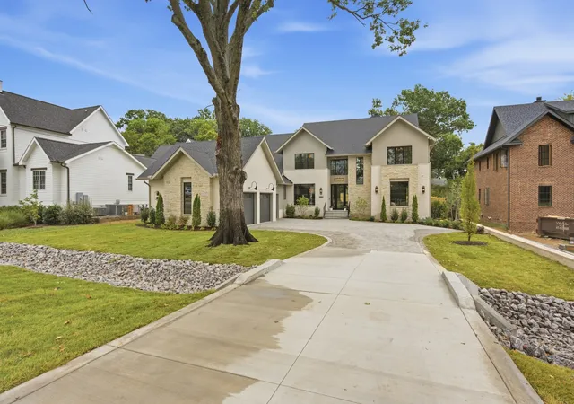 Photo 1 of Mansion for sale at 3720 Benham Ave, Nashville, TN 37215 | MLS# 3326358 | Listing updated on 2026-10-04