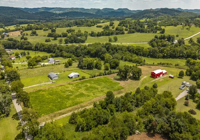 3rd image of 315 Duncan Rd, Hartsville, TN 37074 | MLS# 3333807