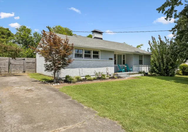 2nd image of 5018 Bonnahill Dr, Hermitage, TN 37076 | MLS# 3335770