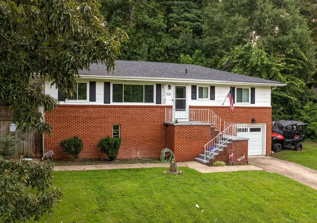 4th image of 932 Marion Street, Rossville, GA 30741 | MLS# 3319746
