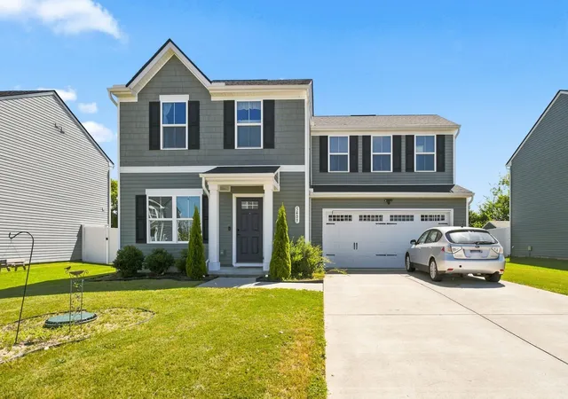 Photo 1 of Single family home for sale at 5409 Walnut Chase Dr, Christiana, TN 37037 | MLS# 3519122 | Listing updated on 2026-08-21