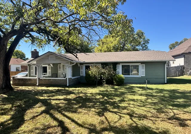 Photo 1 of Single family home for sale at 1522 Saunders Ave, Madison, TN 37115 | MLS# 3602254 | Listing updated on 2026-09-30