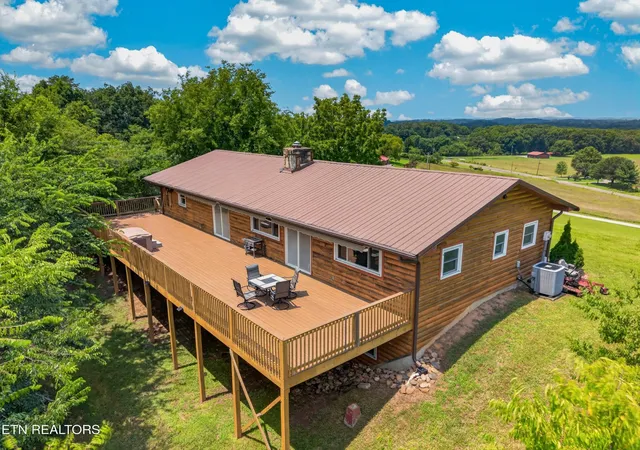 4th image of 2829 Indian Creek Rd, Dandridge, TN 37725 | MLS# 3319805
