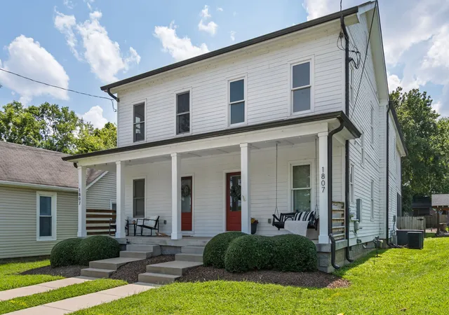 Photo 3 of Townhouse for sale at 1807b 4th Avenue N, Nashville, TN 37208 | MLS# 3501307 | Listing updated on 2026-09-06