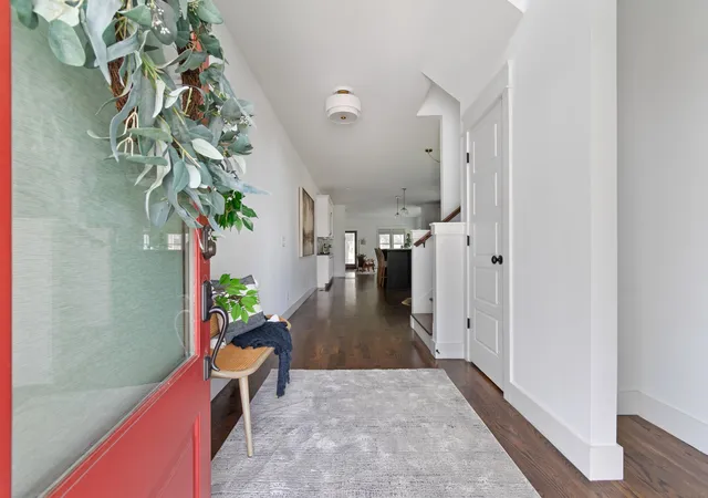 Photo 4 of Townhouse for sale at 1807b 4th Avenue N, Nashville, TN 37208 | MLS# 3501307 | Listing updated on 2026-09-06