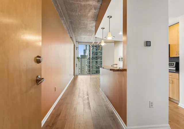 Photo 3 of Condo for sale at 415 Church St #1808, Nashville, TN 37219 | MLS# 3322546 | Listing updated on 2026-08-09