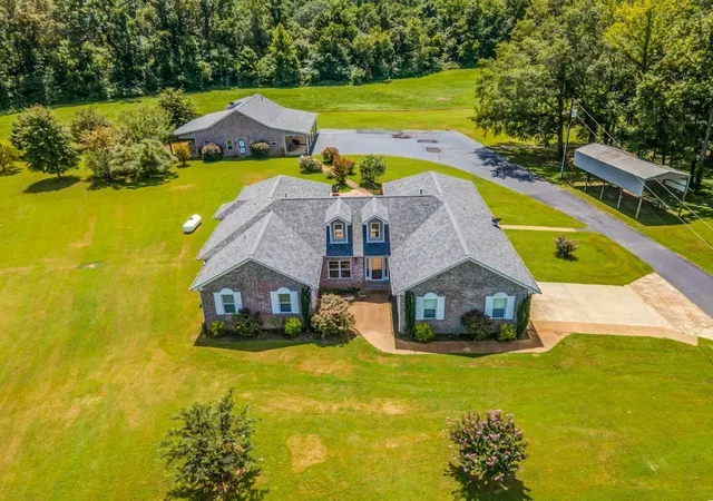1st image of 1215 Beaver Creek Dr, Mason, TN 38049 | MLS# 3525558