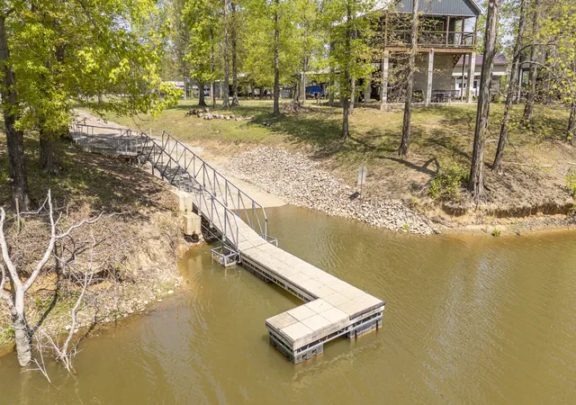 32nd image of 328 Duck Blind Rd, Clifton, TN 38425 | MLS# 3501501