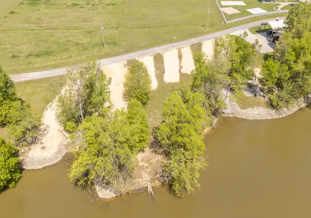 Photo 3 of Land for sale at 328 Duck Blind Rd, Clifton, TN 38425 | MLS# 3501501 | Listing updated on 2026-08-10