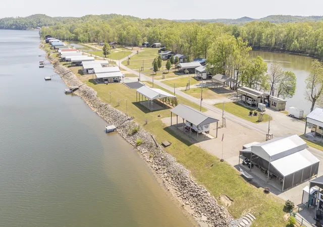 4th image of 885 River Front Dr, Clifton, TN 38425 | MLS# 3333516