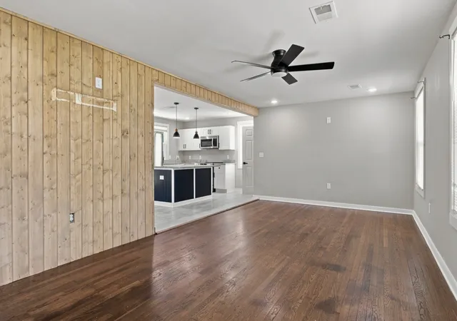 Photo 3 of Single family home for sale at 604 Harding Pl, Nashville, TN 37211 | MLS# 3501021 | Listing updated on 2026-09-19