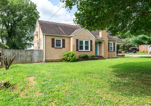 3rd image of 507 Adams Ave, Mount Pleasant, TN 38474 | MLS# 3499844