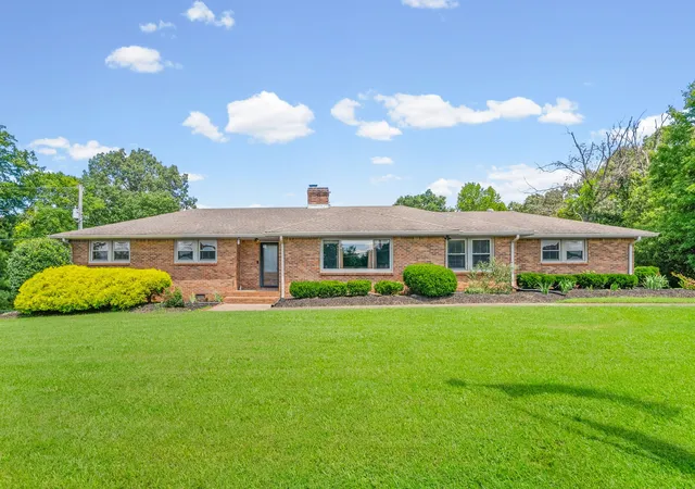 1st image of 1939 Seven Mile Ferry Rd, Clarksville, TN 37040 | MLS# 3336150