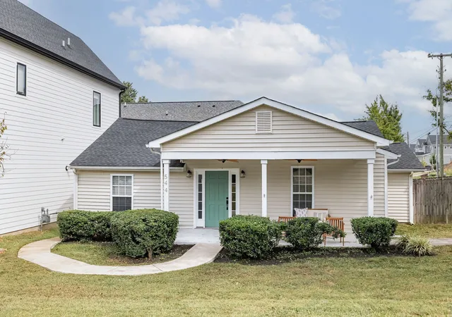 Photo 1 of Single family home for sale at 544a Stevenson St, Nashville, TN 37209 | MLS# 3601285 | Listing updated on 2026-09-27