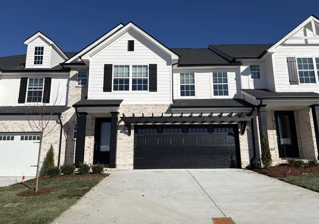 1st image of 225 Glencrest Dr Lot 322, Hendersonville, TN 37075 | MLS# 3319933