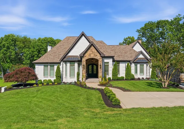 Photo 3 of Sale Pending at 1167 Windsor Dr, Gallatin, TN 37066 | MLS# 3320044 | Listing updated on 2026-10-07