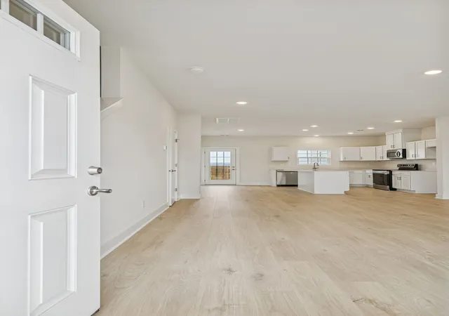 Photo 3 of Townhouse for sale at 226 Dry Crk Cmns, Goodlettsville, TN 37072 | MLS# 3320028 | Listing updated on 2026-10-05