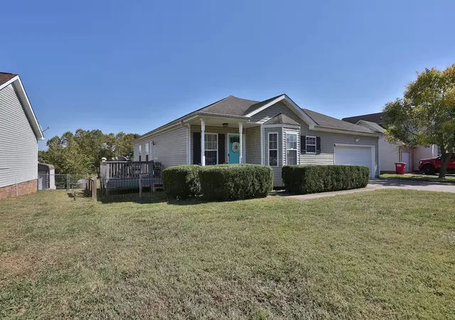 1st image of 3286 N Senseney Cir, Clarksville, TN 37042 | MLS# 3320084