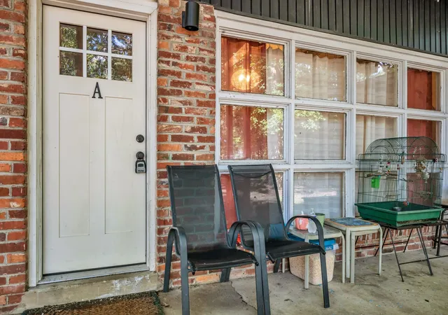 Listing Photo 5 - Condo for sale in building located at 102 W Hls Ter, Dickson, TN 37055