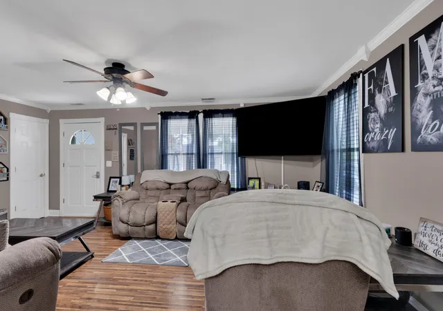 2nd image of 224 Carter St, Shelbyville, TN 37160 | MLS# 3320142