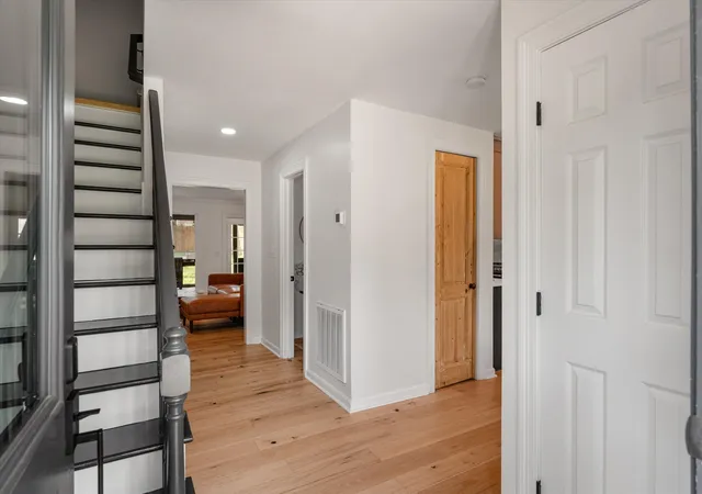 3rd image of 4421 Belmont Park Ter, Nashville, TN 37215 | MLS# 3336069