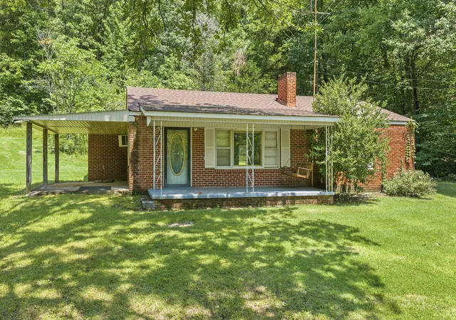 2nd image of 9558 Mount Carmel Rd, Decaturville, TN 38329 | MLS# 3501187