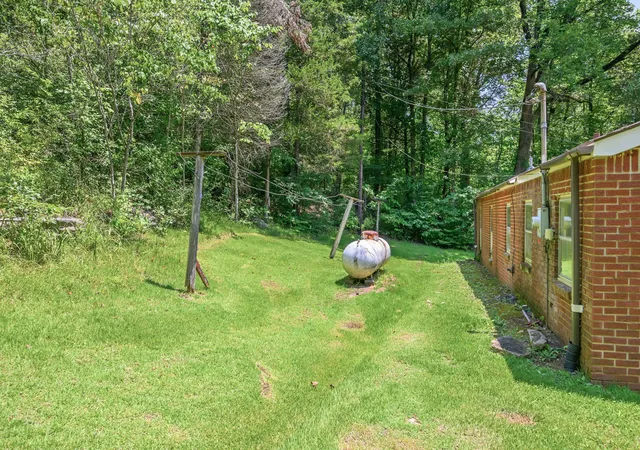 35th image of 9558 Mount Carmel Rd, Decaturville, TN 38329 | MLS# 3501187