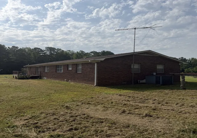 4th image of 1756 Crazy Doe Rd, Lexington, TN 38351 | MLS# 3320101