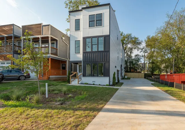 1st image of 322a Queen Ave, Nashville, TN 37207 | MLS# 3320123