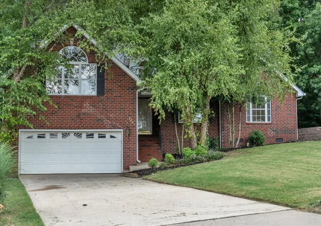 Photo 2 of Single family home for sale at 3701 Henricks Hl Dr, Smyrna, TN 37167 | MLS# 3513630 | Listing updated on 2026-08-30