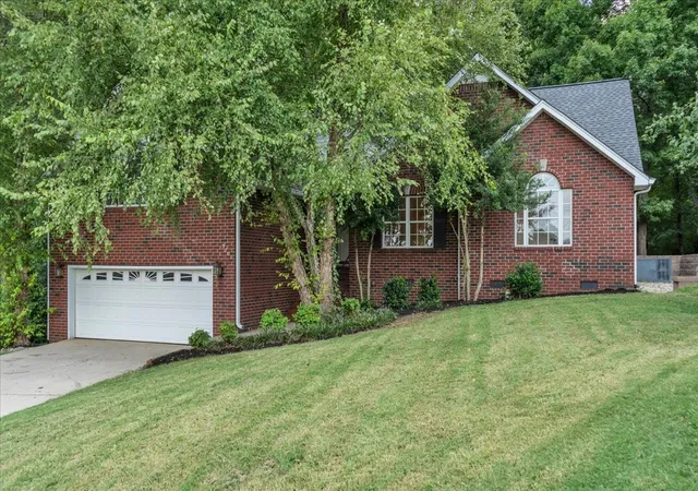 Photo 3 of Single family home for sale at 3701 Henricks Hl Dr, Smyrna, TN 37167 | MLS# 3513630 | Listing updated on 2026-08-30