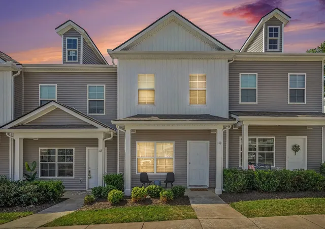 Photo 1 of Townhouse for sale at 110 Kathryn Ct, Columbia, TN 38401 | MLS# 3510647 | Listing updated on 2026-09-12