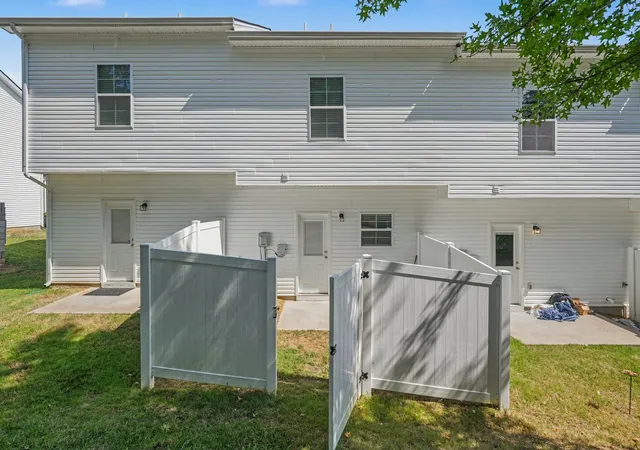 Photo 27 of Townhouse for sale at 110 Kathryn Ct, Columbia, TN 38401 | MLS# 3510647 | Listing updated on 2026-09-12