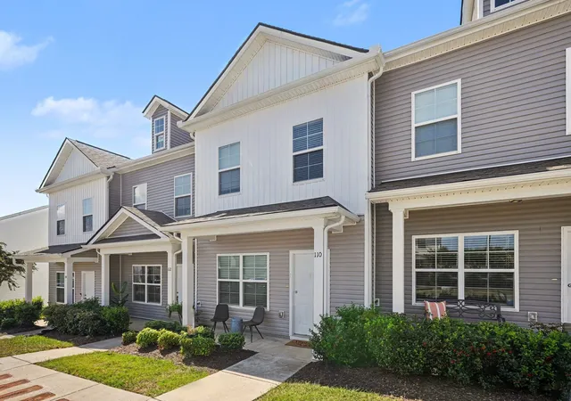 Photo 3 of Townhouse for sale at 110 Kathryn Ct, Columbia, TN 38401 | MLS# 3510647 | Listing updated on 2026-09-12
