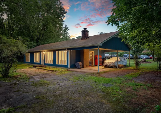 Single family home for sale at 2639 Eugene Reed Rd, Woodbury, TN 37190 | MLS# 3330675