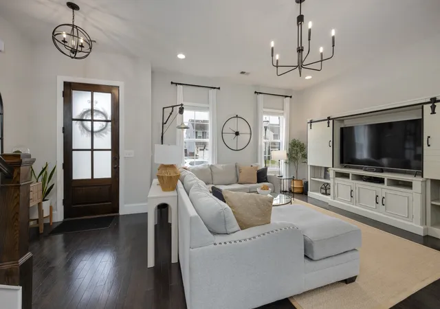 5th image of 1645 Brockton Ln, Nashville, TN 37221 | MLS# 3333723