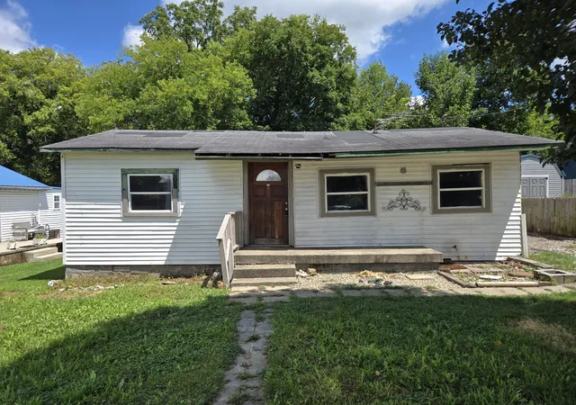 1st image of 1754 Rose St, Springfield, TN 37172 | MLS# 3320647