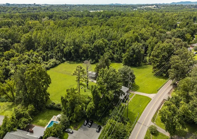 Photo 3 of Land for sale at 2510 Eastland Ave, Nashville, TN 37206 | MLS# 3501113 | Listing updated on 2026-08-08