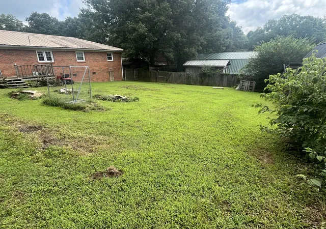 Photo 3 of Single family home for sale at 122 E James St, Collinwood, TN 38450 | MLS# 3320207 | Listing updated on 2026-08-08