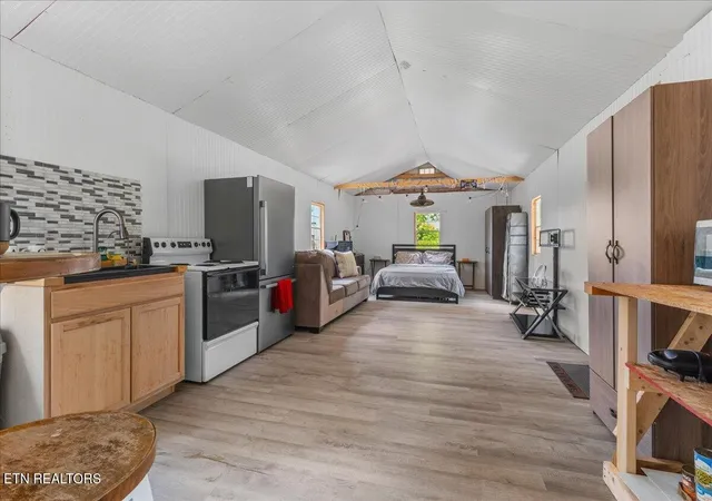 5th image of 100 County Road 904, Etowah, TN 37331 | MLS# 3320198