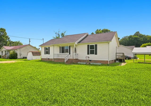 Photo 3 of Single family home for sale at 109 Anna Ln, Shelbyville, TN 37160 | MLS# 3320554 | Listing updated on 2026-08-23