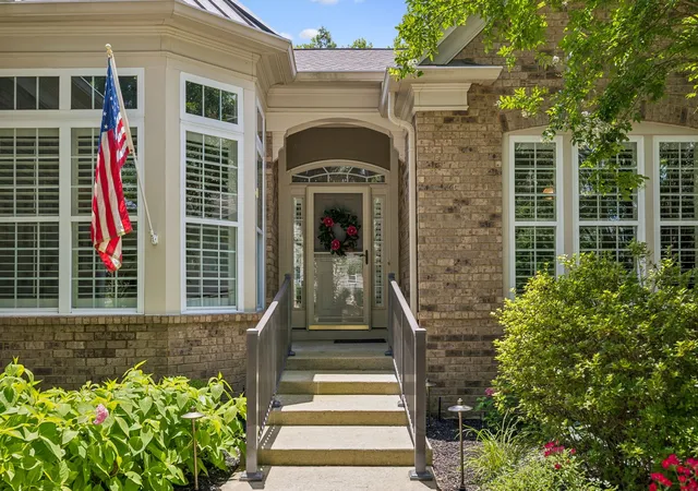 Photo 2 of Single family home for sale at 116 Grey Pl, Mount Juliet, TN 37122 | MLS# 3510275 | Listing updated on 2026-10-25