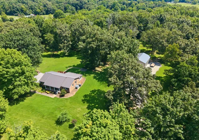 5th image of 2837 Hopkins Bridge Rd, Lewisburg, TN 37091 | MLS# 3322424