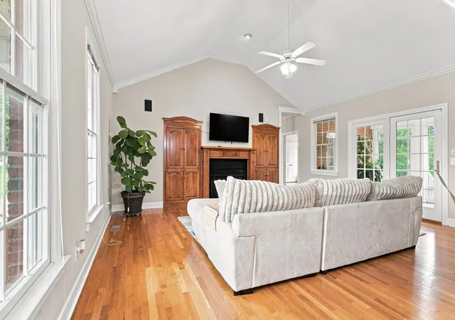 Photo 3 of Single family home for sale at 131 Maple Dr, Woodbury, TN 37190 | MLS# 3506563 | Listing updated on 2026-09-12