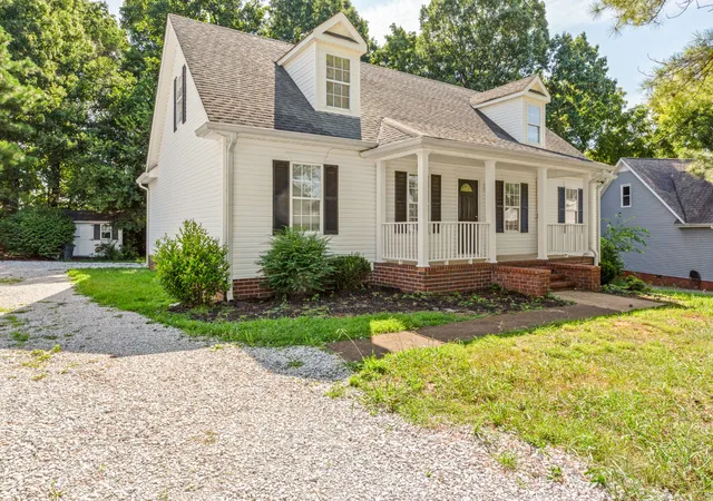 Single family home for sale at 2923 Sams Ct, Spring Hill, TN 37174 | MLS# 3335985