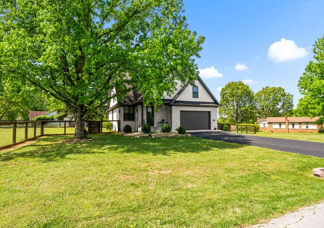 5th image of 205 Dew Drop Dr, Franklin, KY 42134 | MLS# 3320590