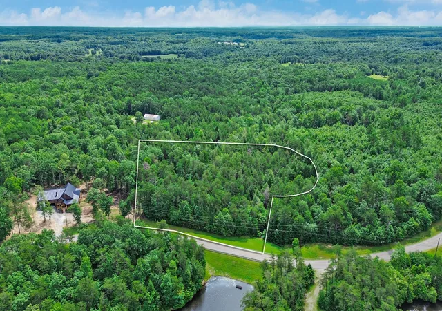 Photo 1 of Land for sale at 0 Cumberland Lakes Dr, Monterey, TN 38574 | MLS# 3321981 | Listing updated on 2026-10-01