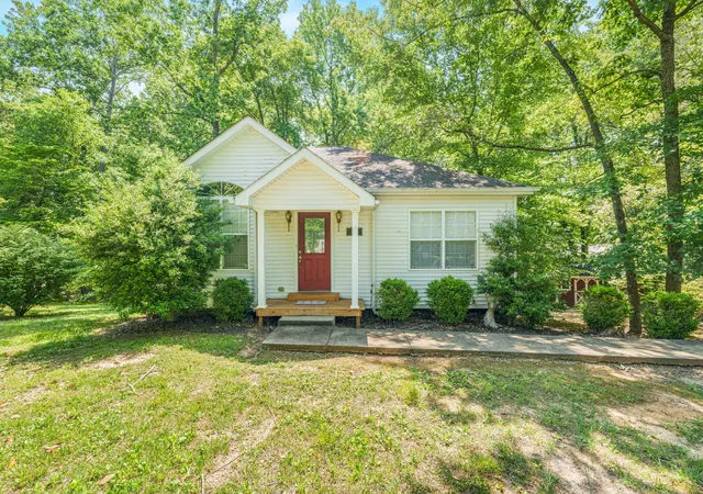 1st image of 90 Happy Run Rd, Scottsville, KY 42164 | MLS# 3320600