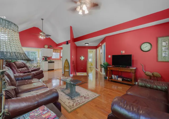 4th image of 90 Happy Run Rd, Scottsville, KY 42164 | MLS# 3320600