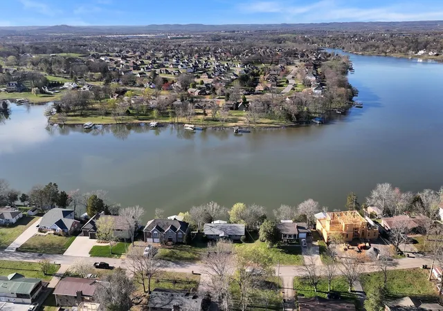 1st image of 939 Aqua Dr, Gallatin, TN 37066 | MLS# 3320595